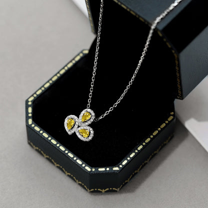 [Elitejewels]Elegant Flower Shape Pear Cut Necklace