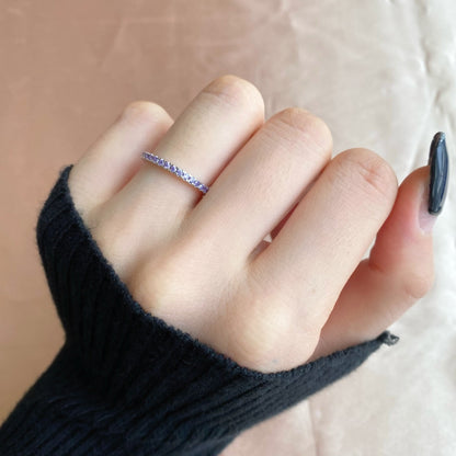 [Elitejewels]Delicate Sparkling Round Cut Daily Ring