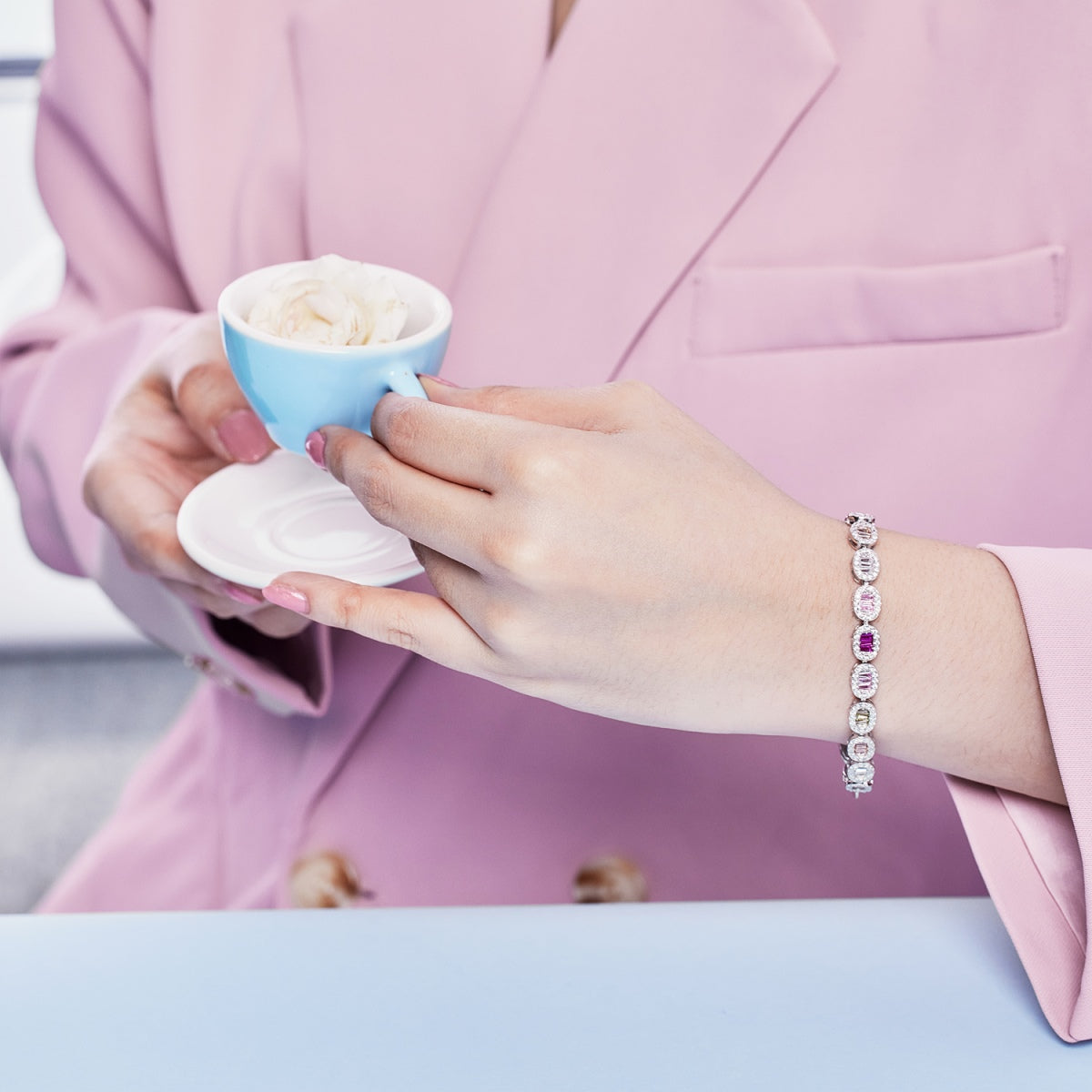 [Everoly JW]Exquisites, verziertes Alltagsarmband im Smaragdschliff