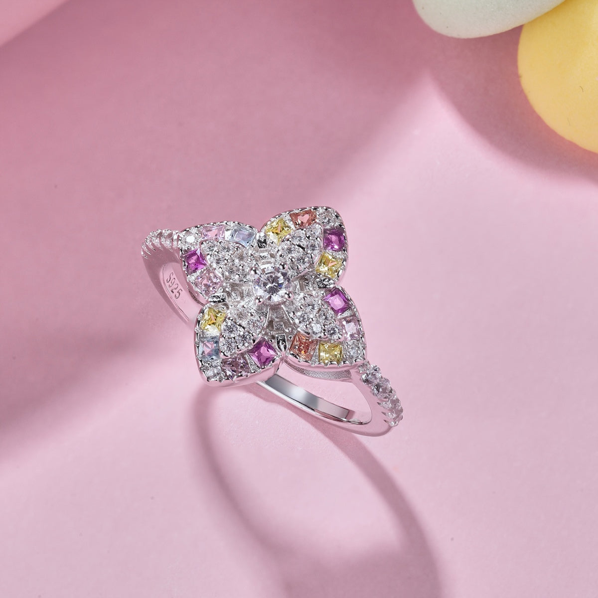 [Everoly JW]Luxuriöser bunter Bankettring in Blumenform