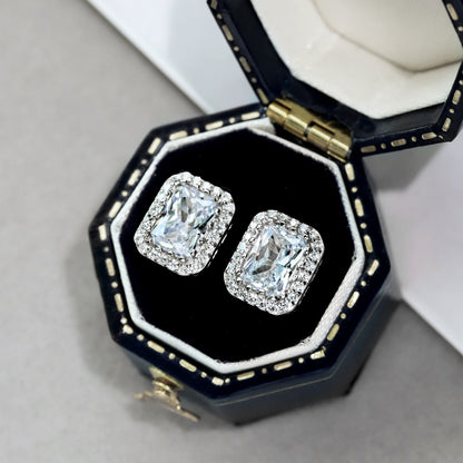 [Elitejewels]1.0 Carat Luxurious Dainty Emerald Cut Daily Earrings