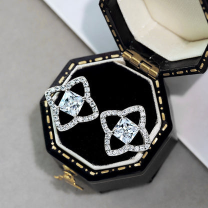 [Everoly JW]Elegante Sternform Prinzessin Cut Tägliche Ohrringe