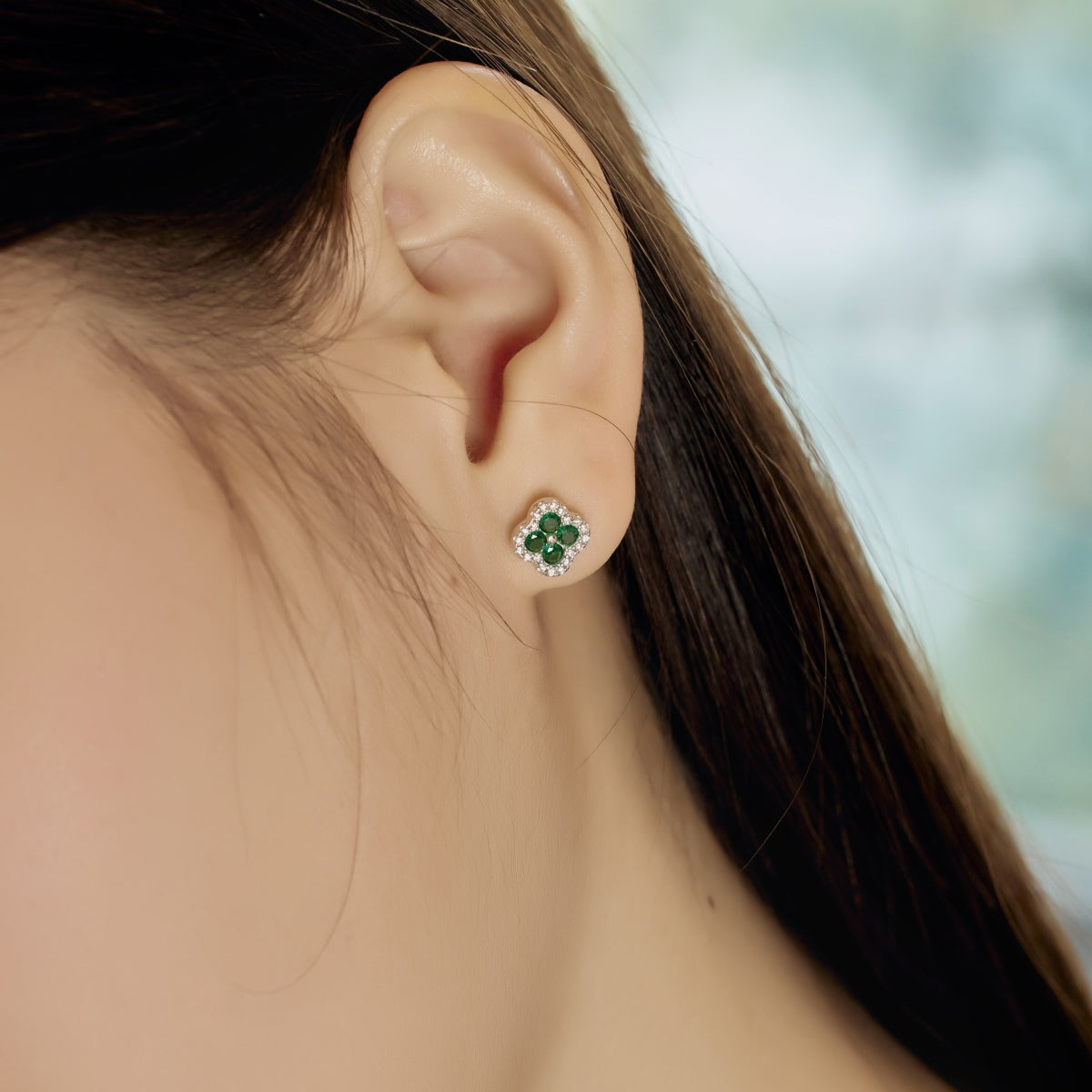 [Elitejewels]Four-Leaf Clover Flower Shaped Earrings