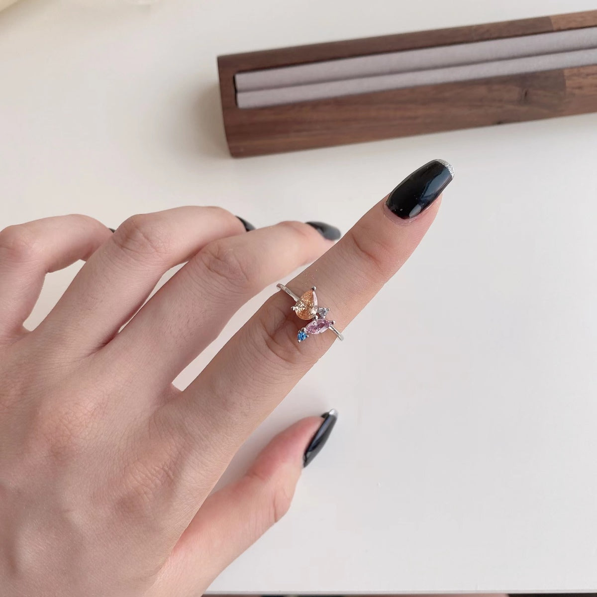 [Everoly JW]Radiant Colorful Multi Cut Daily Ring