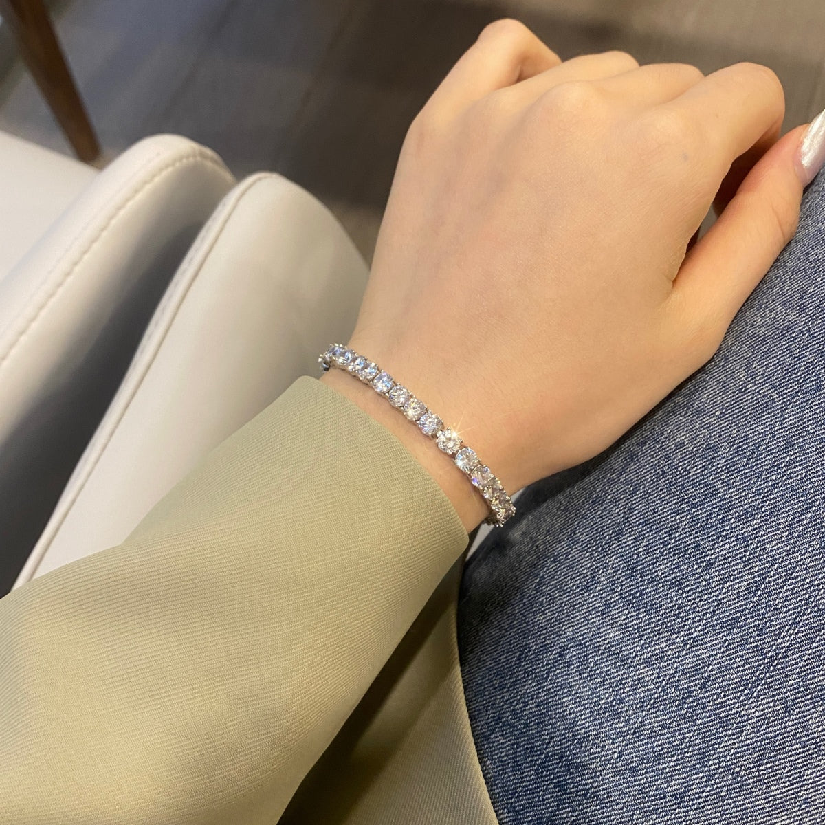 [Everoly JW]華やかな輝きのラウンドカットウェディングブレスレット