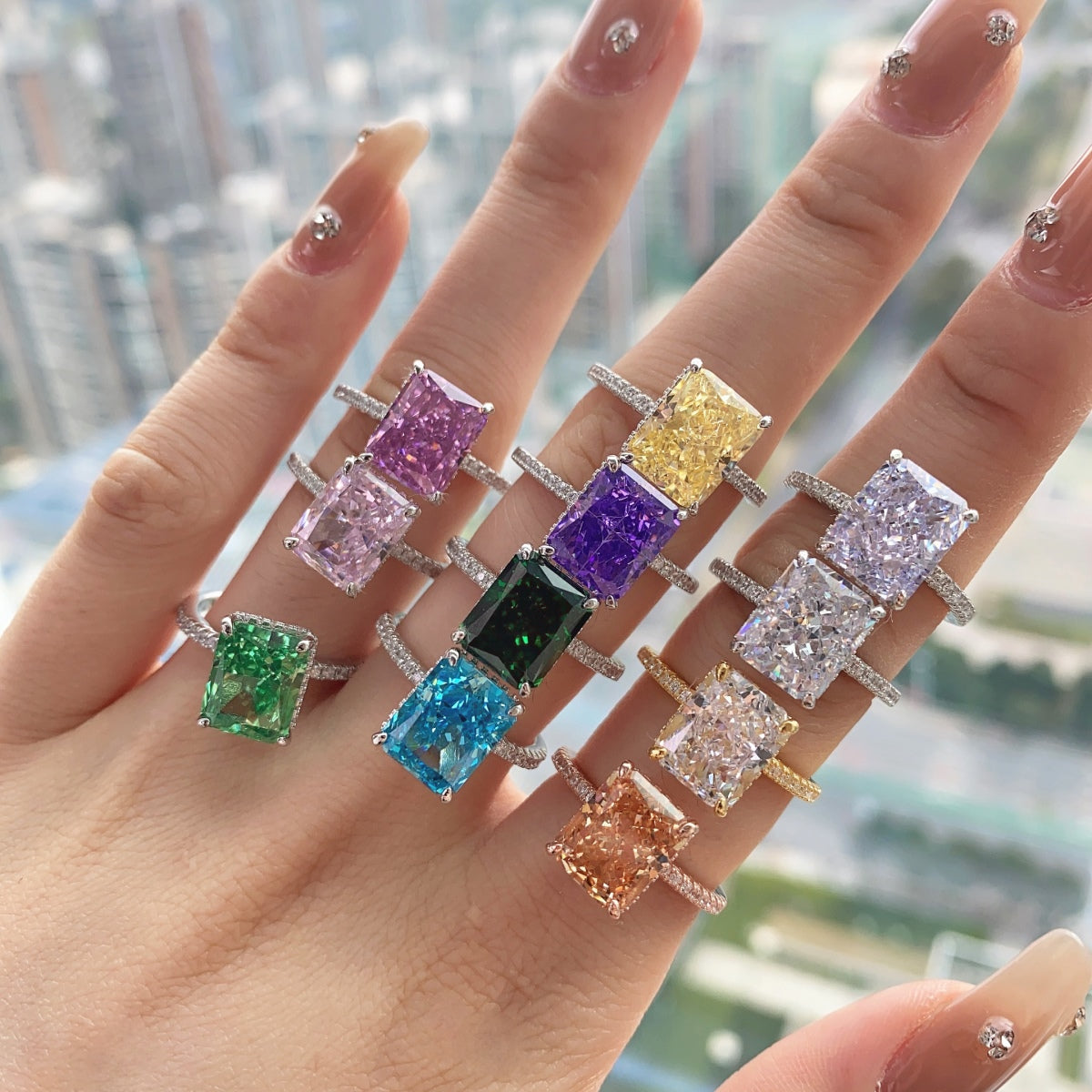 [Elitejewels]4.0カラットの豪華なエンゲージリング