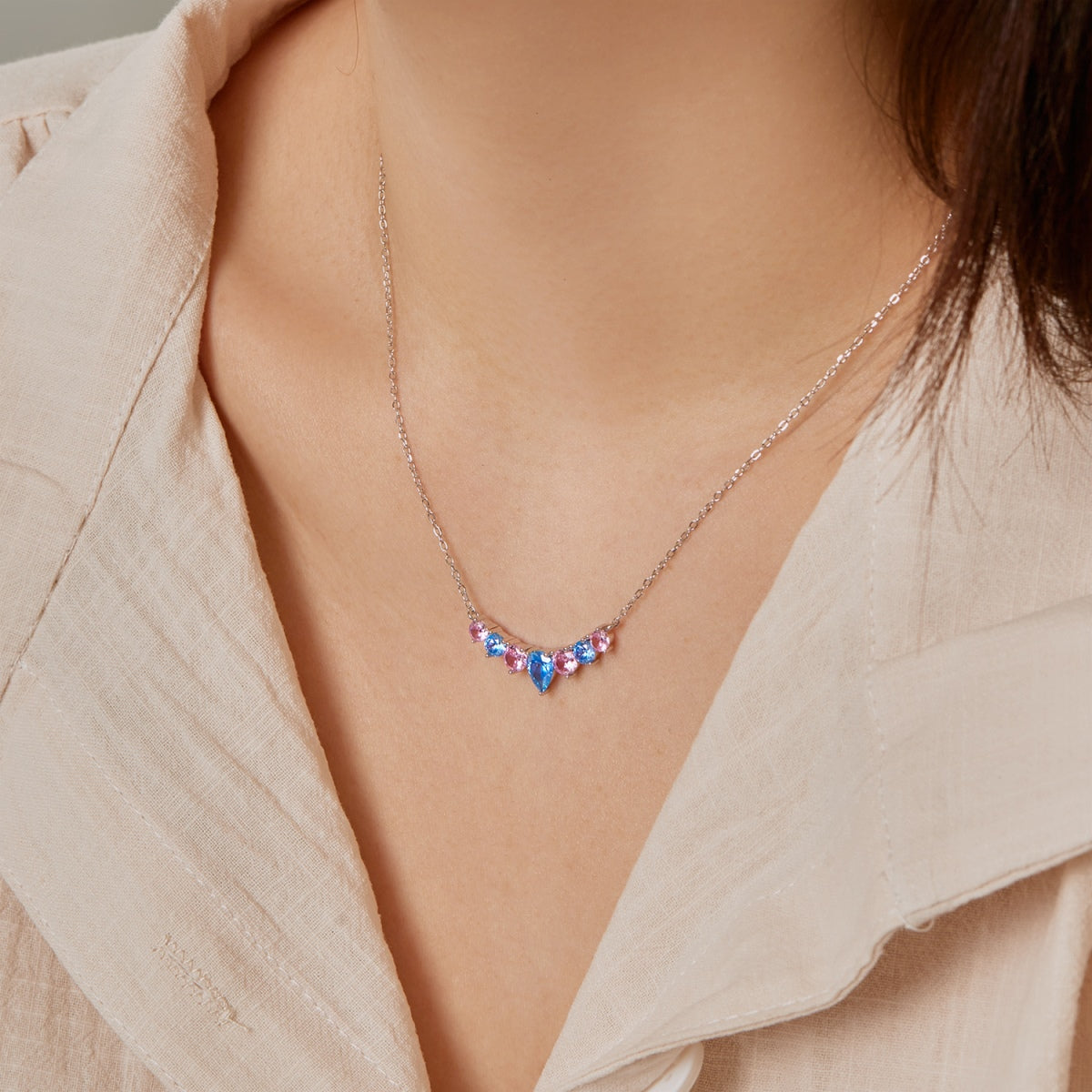 [Everoly JW]Zierliche bunte Herzkette