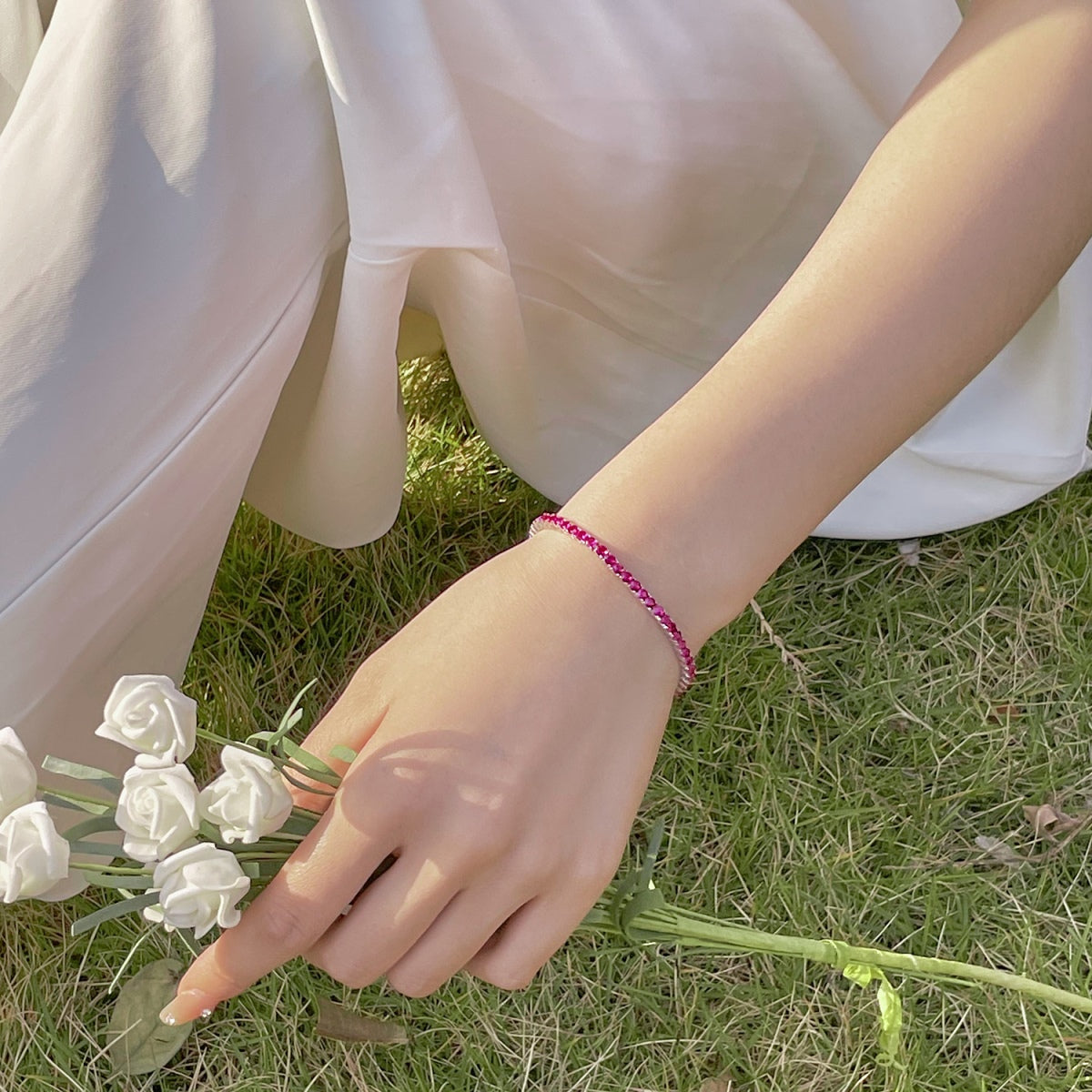 [Everoly JW] Strahlend buntes Party-Armband im Rundschliff