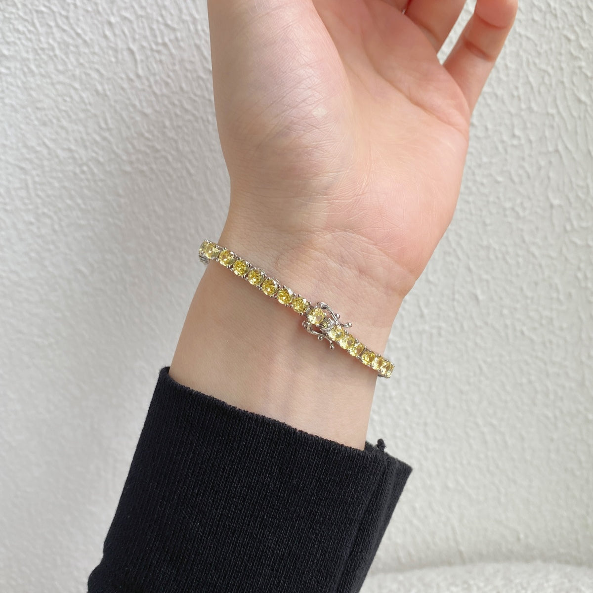 [Everoly JW]華やかなラウンドカットテニスブレスレット