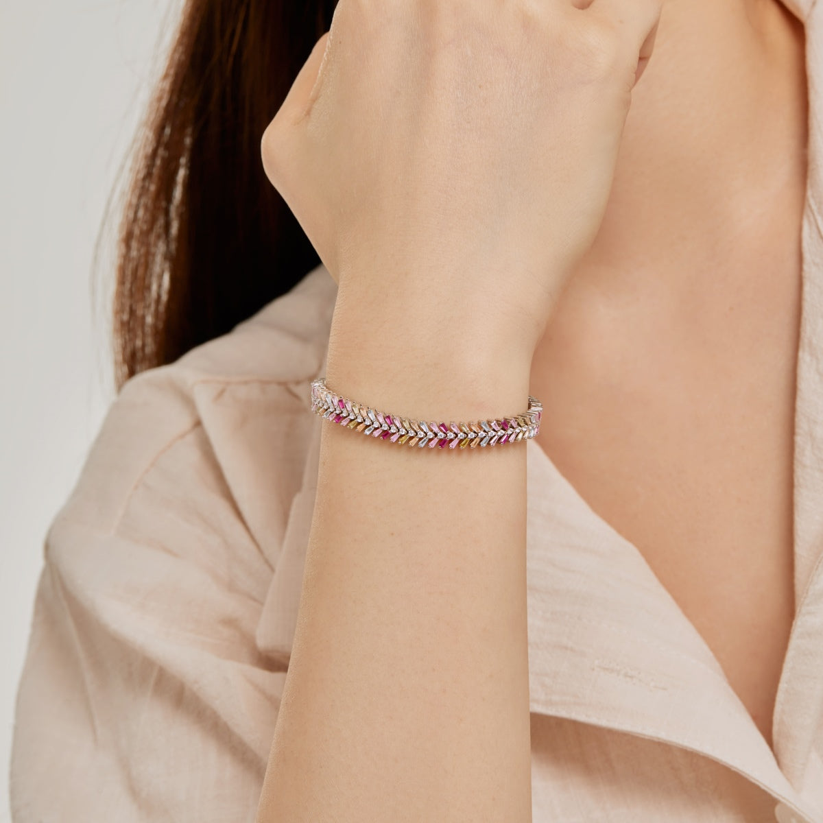 [Everoly JW]Zierliches strahlendes Smaragdschliff-Tagesarmband