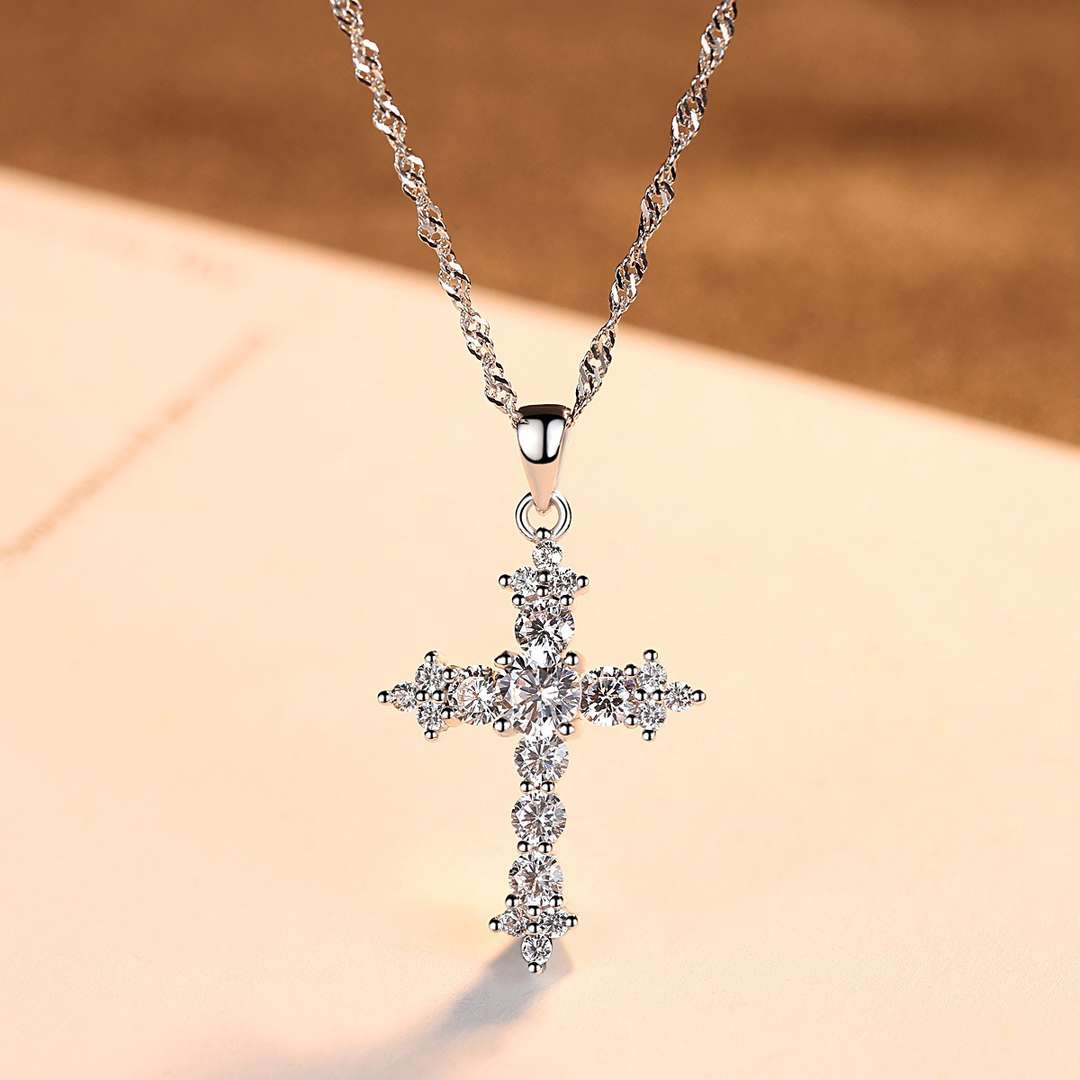 [Elitejewels]Delicate Cross Shape Necklace