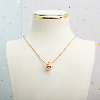 [Elitejewels]PARENTESI NECKLACE PINK GOLD