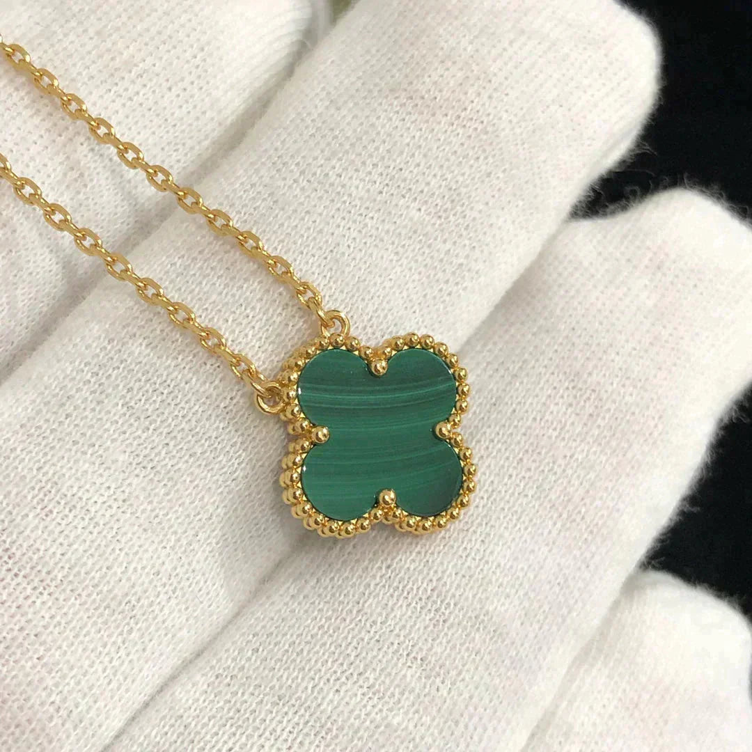 [Elitejewels]CLOVER 15MM MALACHITE SINGLE FLOWER  NECKLACE