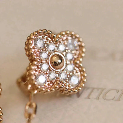 [Elitejewels]CLOVER MEDIUM 1 MOTIFS FUll DIAMOND EARRINGS