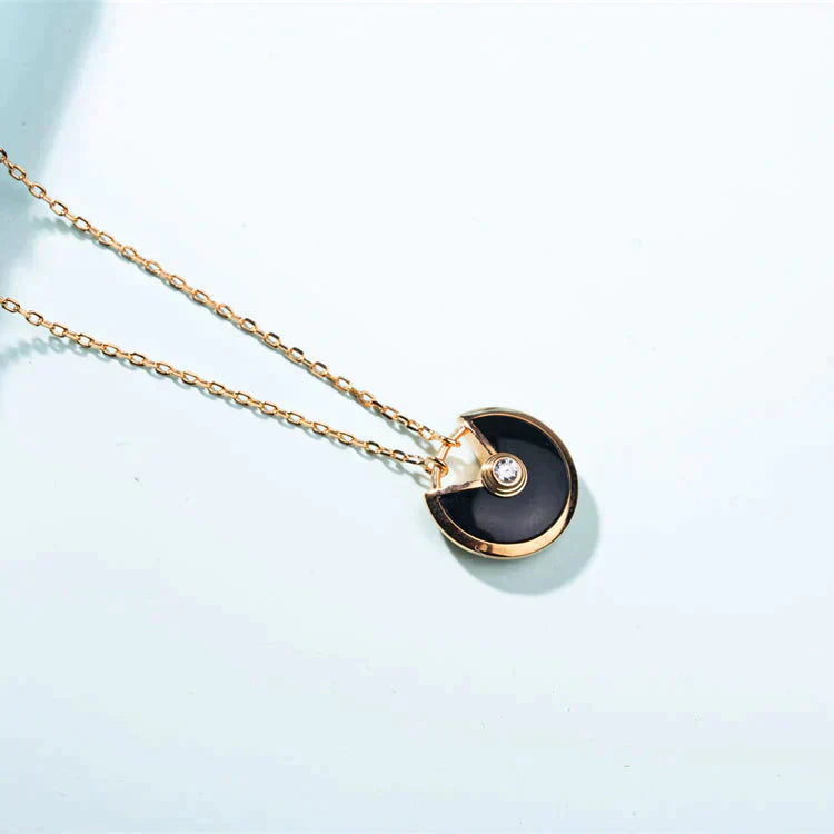 [Elitejewels]AMULETTE GOLD KARNEOL ONYX HALSKETTE