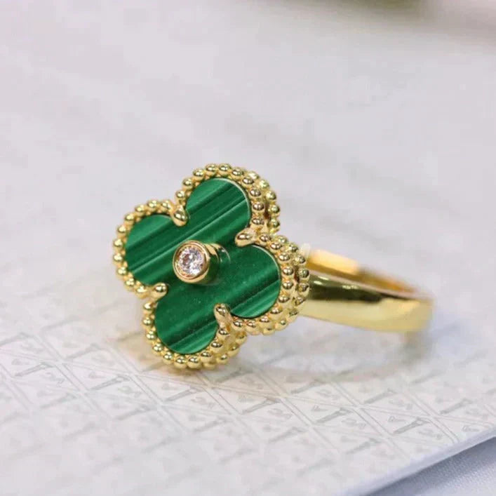 [Elitejewels]CLOVER MALACHITE RING GOLD DIAMOND