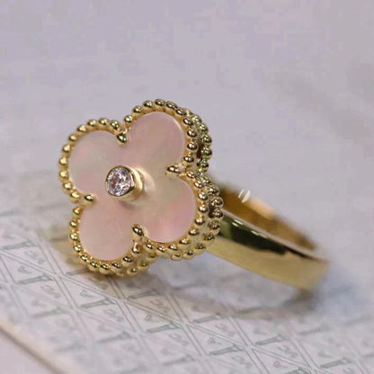 [Elitejewels]CLOVER PINK MOP RING GOLD DIAMOND