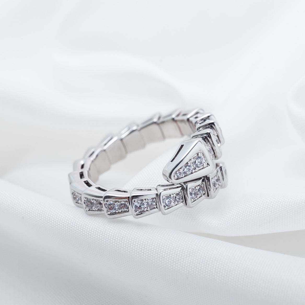 [Elitejewels]SERPENTI RING SILVER DIAMOND PAVED 4MM