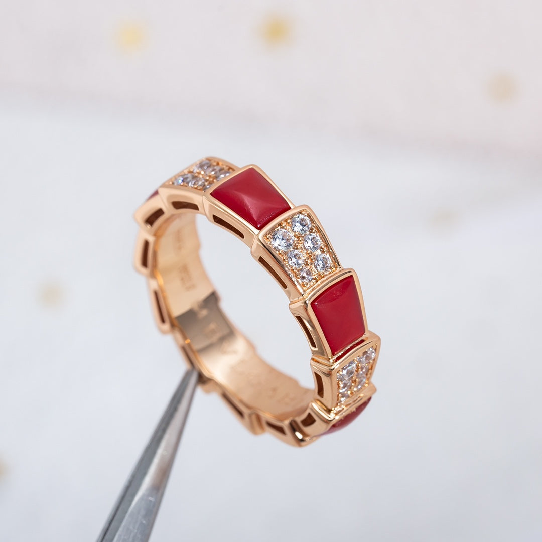 [Elitejewels]SERPENTI リング ピンクゴールド カーネリアン ダイヤモンド パヴェ 4MM