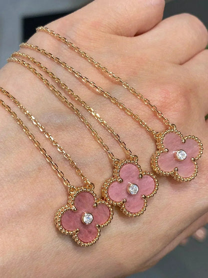 [Elitejewels]CLOVER 15MM DIAMOND RHODONITE NECKLACE