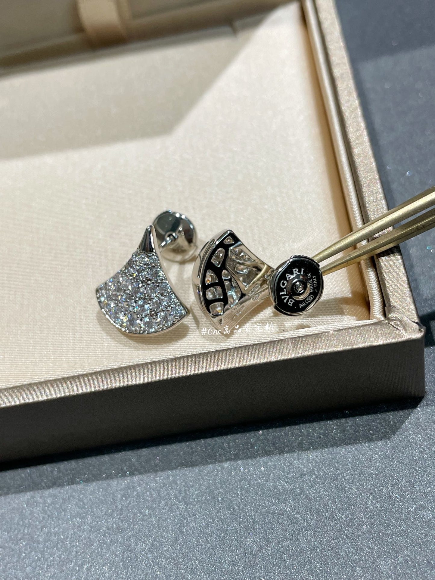 [Elitejewels]DREAM STUD EARRINGS DIAMOND