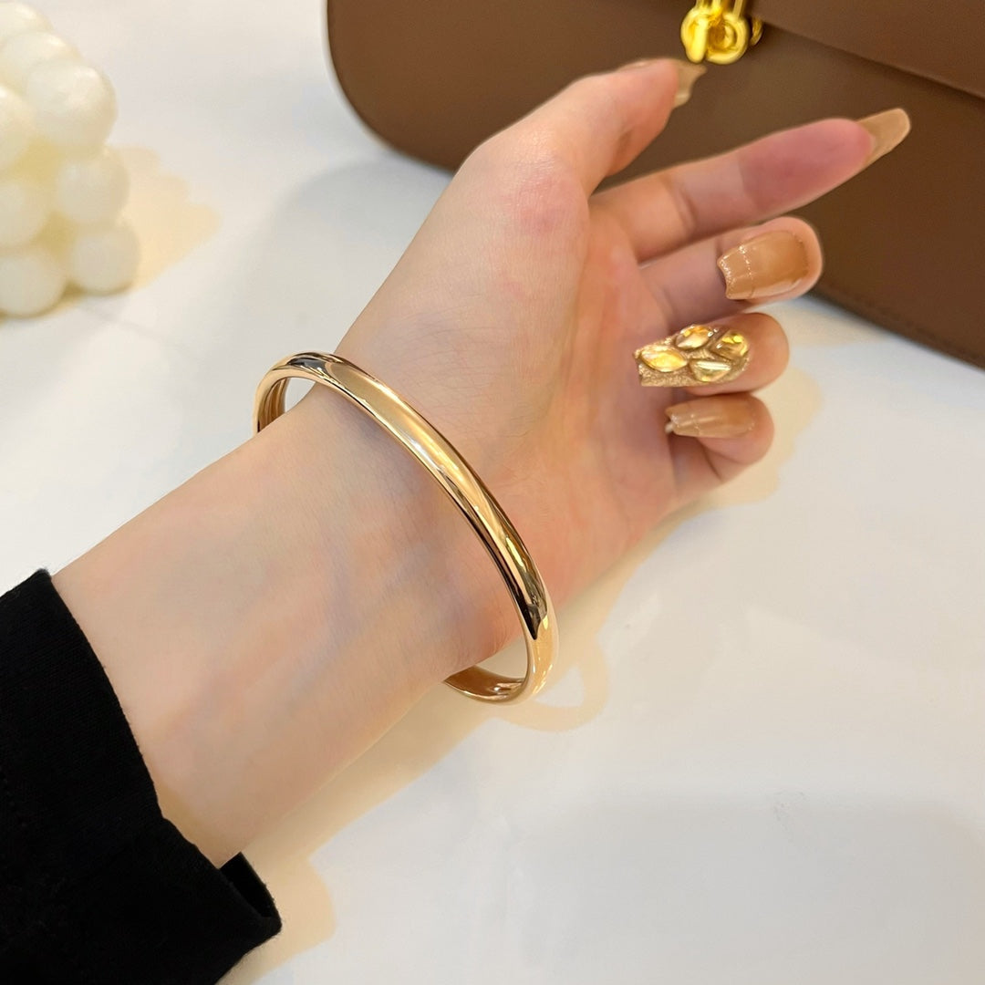[Everoly JW] PANTHERE GOLD OFFENES ARMBAND