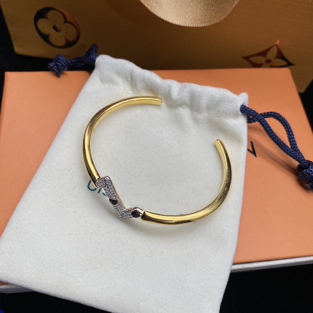 [Everoly JW]VOLTE UPSITEN DOWN DIAMANT GOLD OFFENES ARMBAND