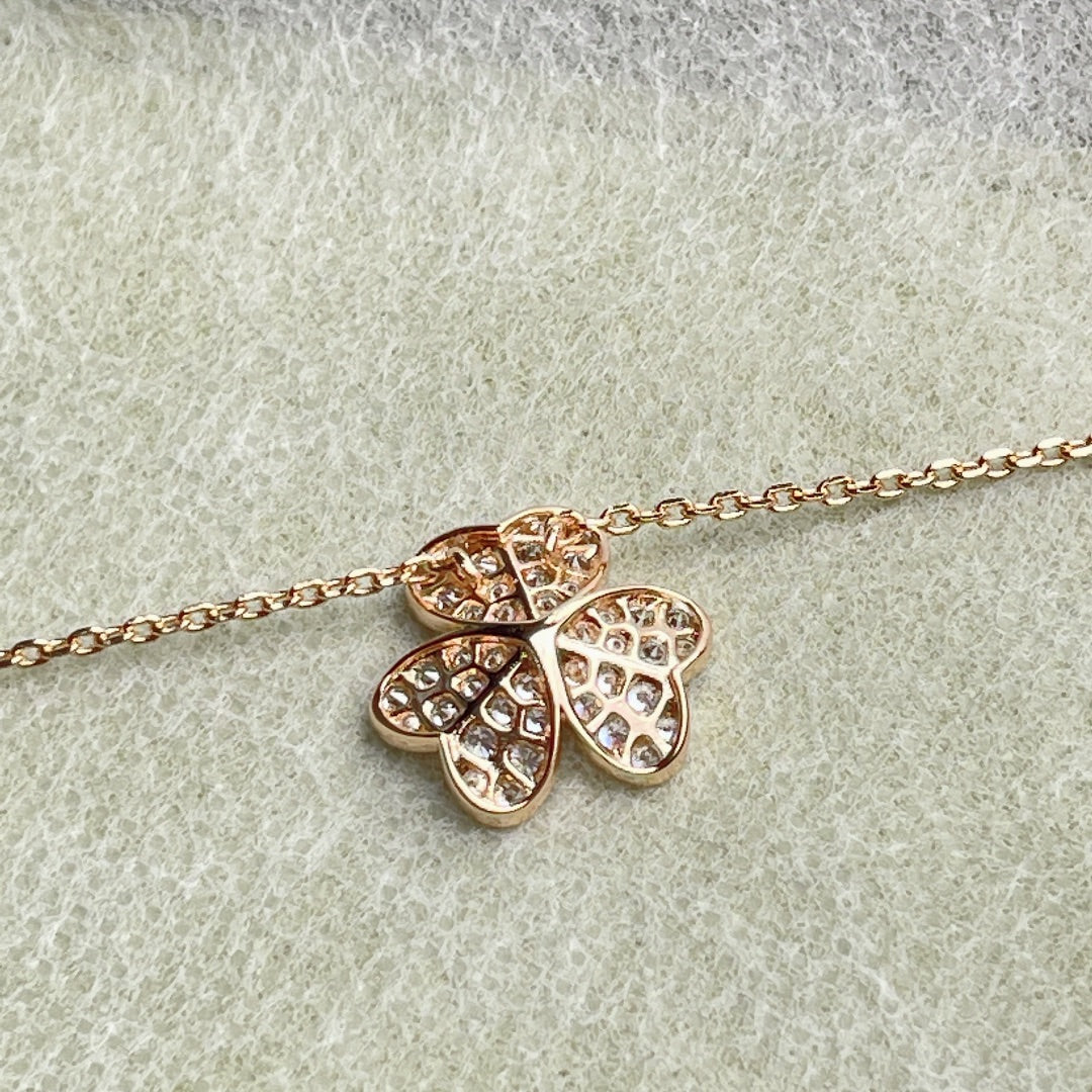 [Elitejewels]FLOWER DIAMOND NECKLACE