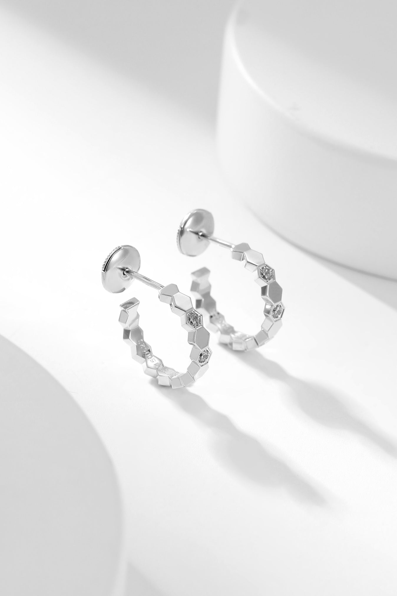 [Everoly JW] BEE LOVE DIAMANT-CREOLEN