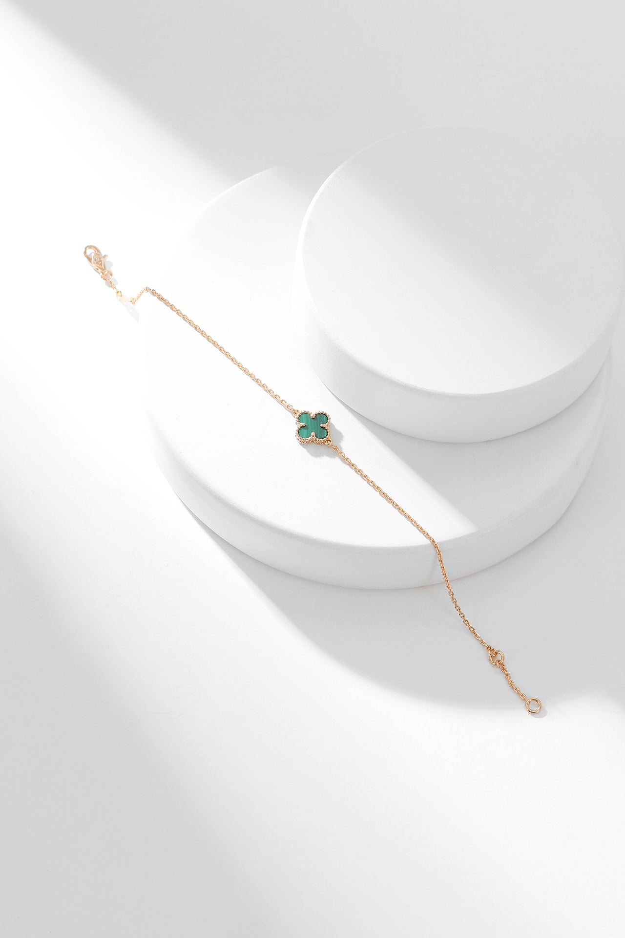 [Everoly JW]CLOVER ARMBAND MALACHIT 1 MOTIV