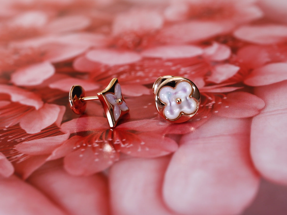 [Everoly JW]Ohrstecker mit Stern und Sonne in Roségold