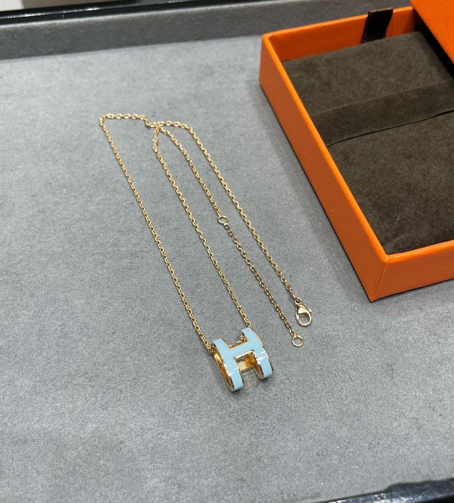 [Everoly JW]POP H SKY BLUE NECKLACE
