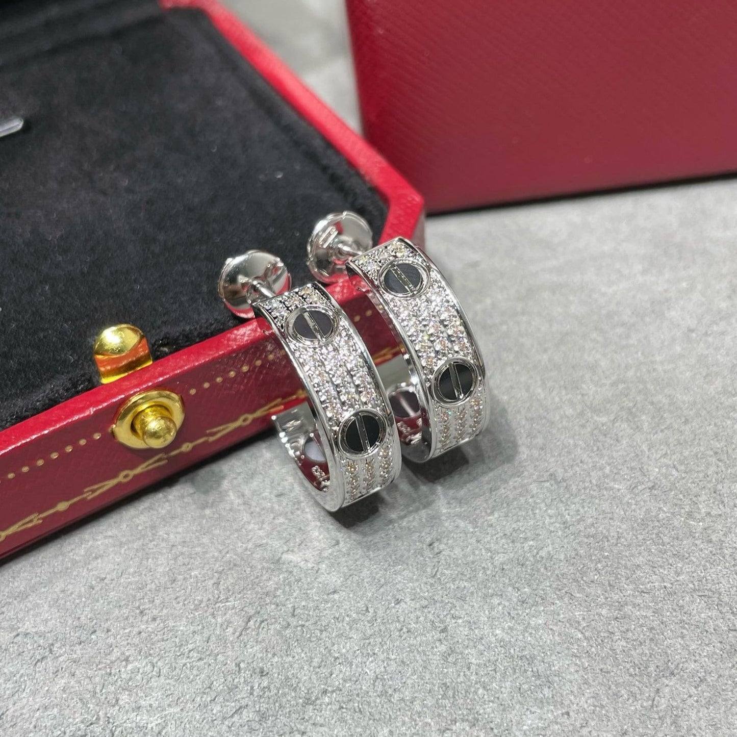 [Everoly JW]LOVE KERAMIK DIAMANT-BESCHMUCKTE SILBER-OHRRINGE