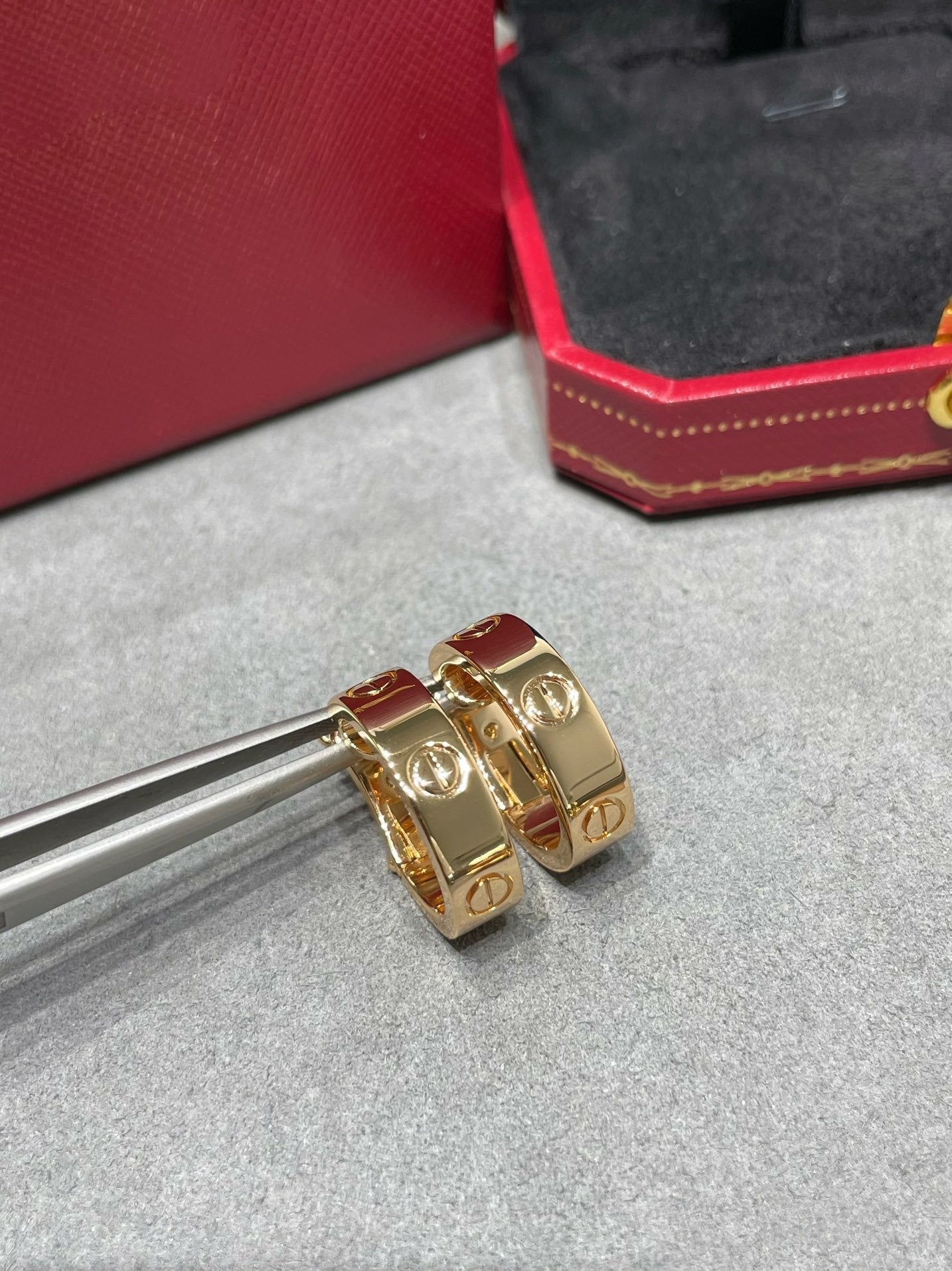 [Everoly JW]LOVE 5.5MM EARRINGS