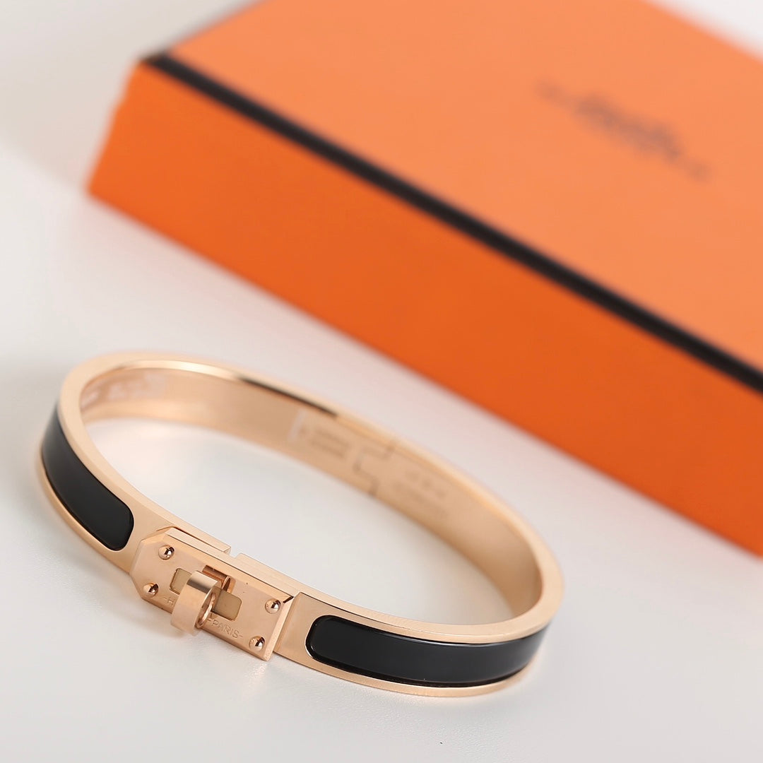 [Everoly JW]HM KELLY BLACK BRACELET