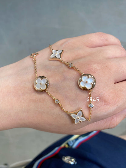 [Everoly JW]Armband mit Stern- und Sonnenmotiv, 4 Motive, Weiß, Perlmutt, Roségold 