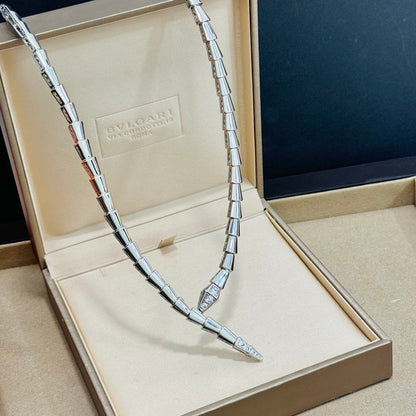 [Elitejewels]SERPENTI NECKLACE DIAMOND SILVER