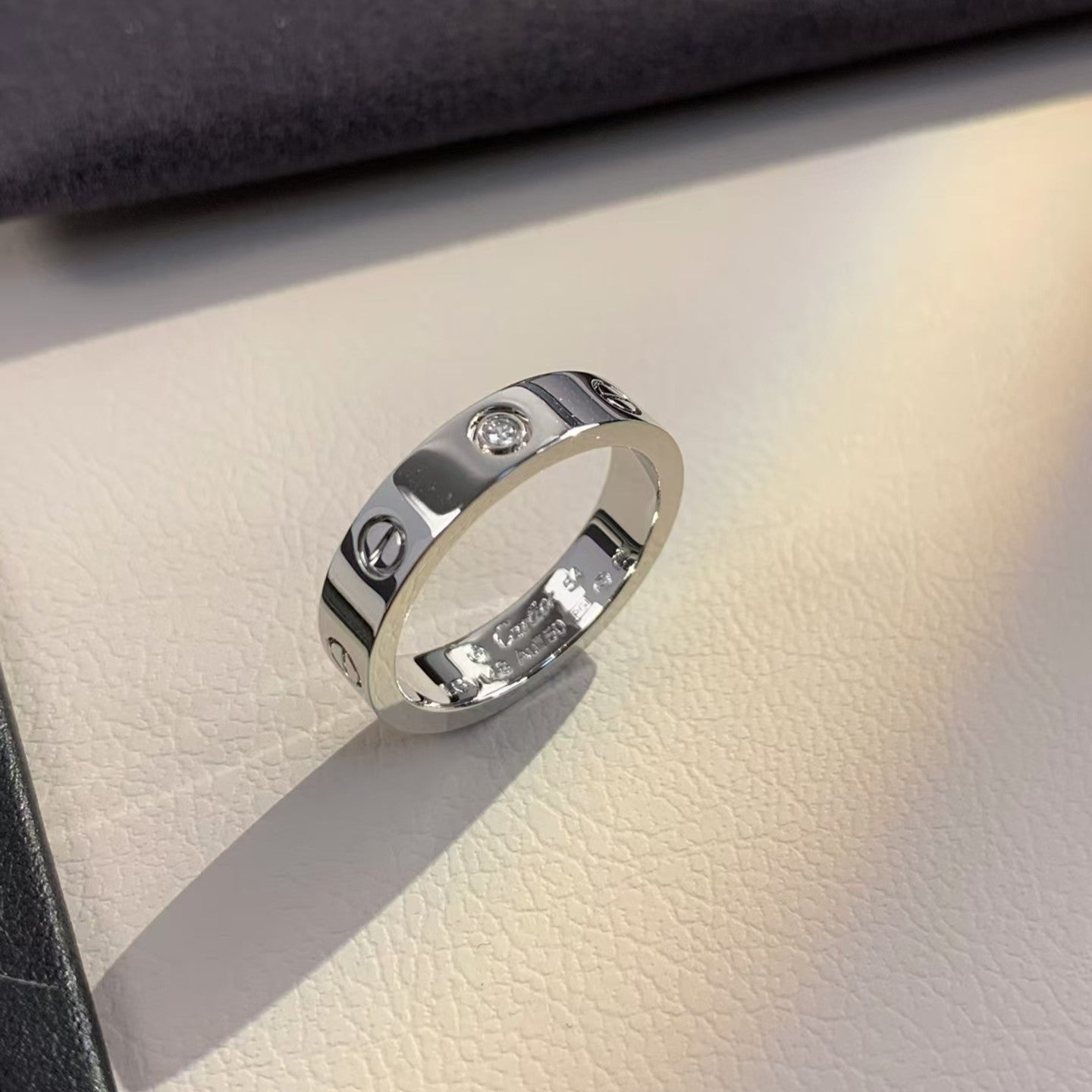 [エバリー JW]ラブリング 4mm ダイヤモンド1個 シルバー