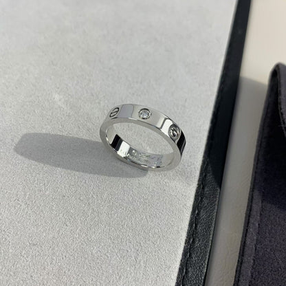 [エバリー JW]ラブリング 4mm ダイヤモンド1個 シルバー