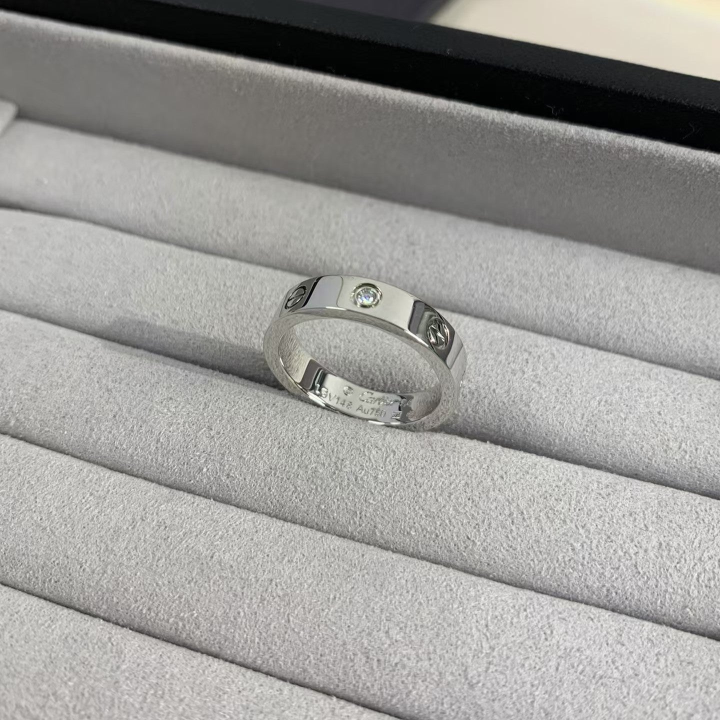 [エバリー JW]ラブリング 4mm ダイヤモンド1個 シルバー