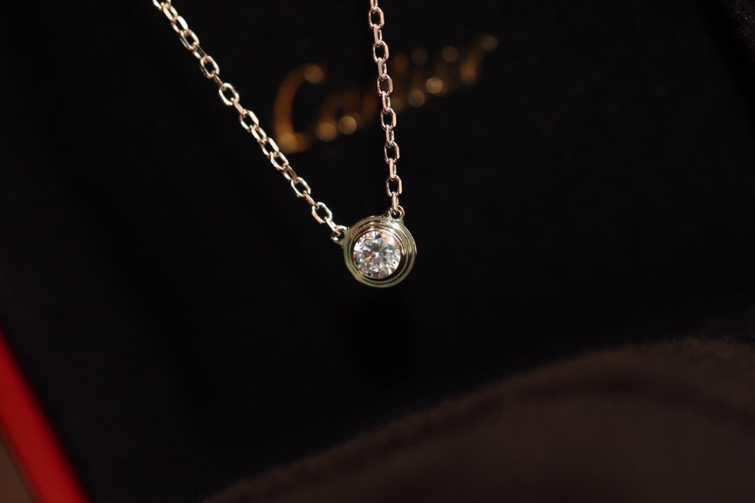 [Elitejewels]DAMOUR DIAMOND NECKLACE