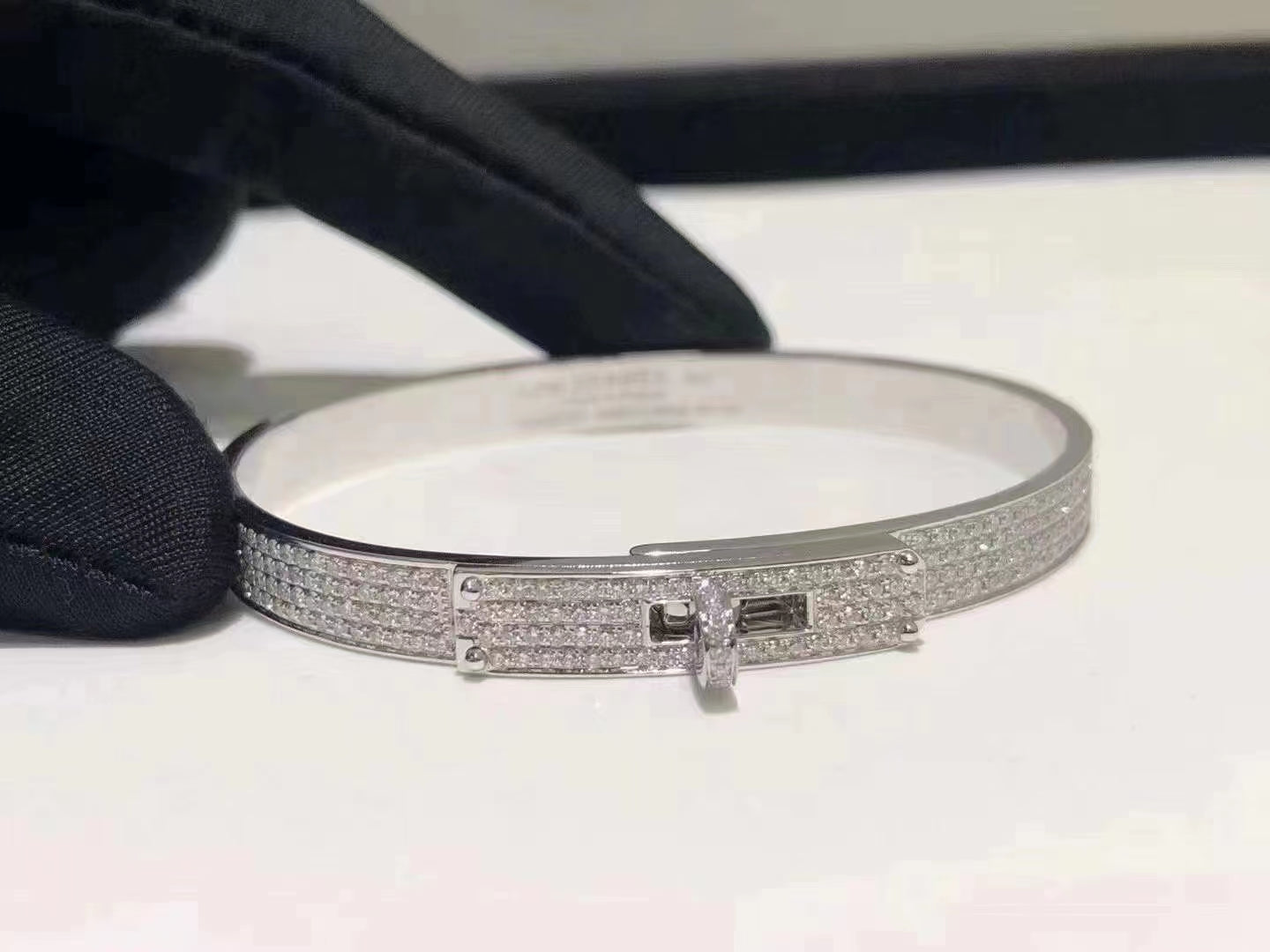 [Elitejewels]HM KELLY BRACELET IN SILVER AND FULL PAVE DIAMOND