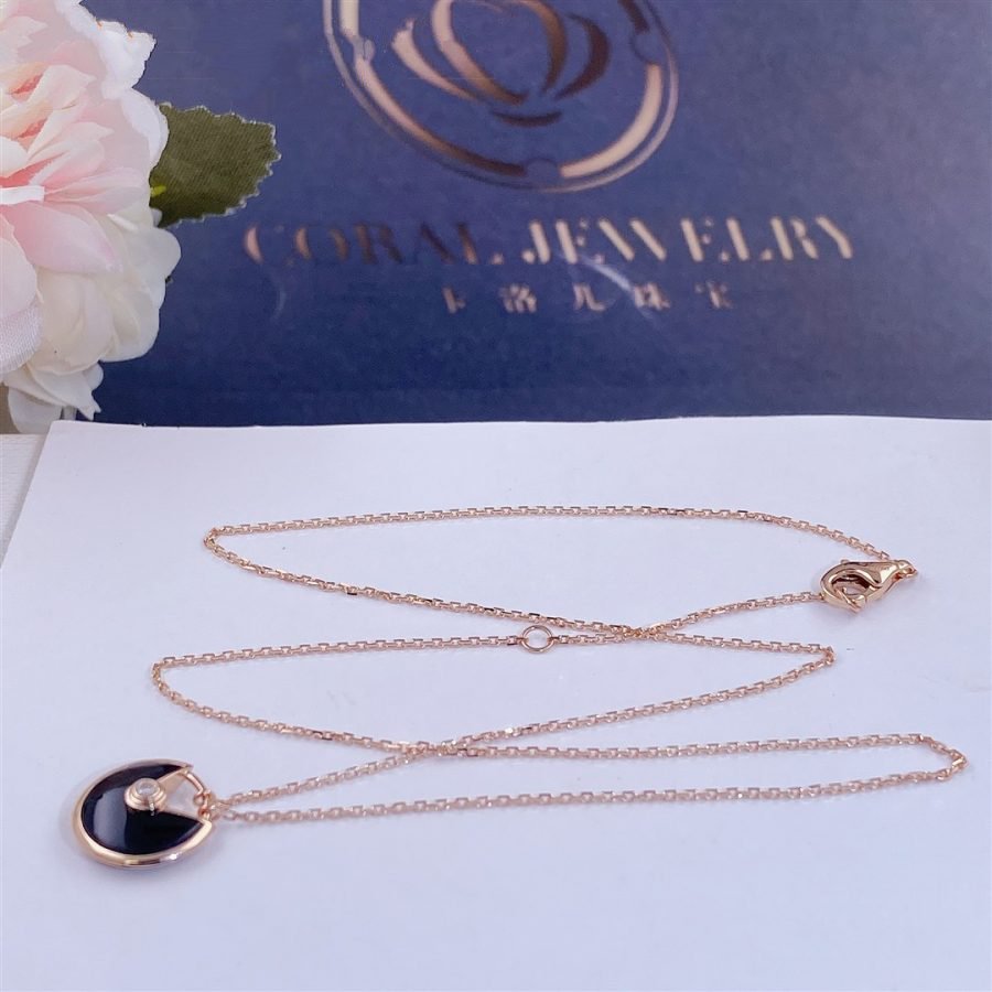 [Elitejewels]AMULETTE ROSE GOLD ONYX NECKLACE