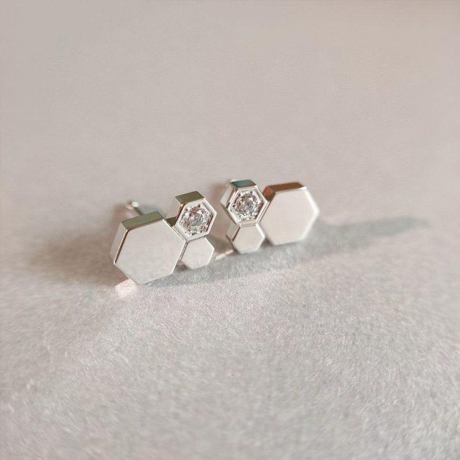 [Elitejewels]BEE LOVE SILVER DIAMOND EARRINGS