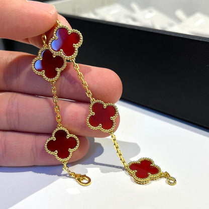 [Elitejewels]CLOVER 5 MOTIFS RED AGATE  BRACELET