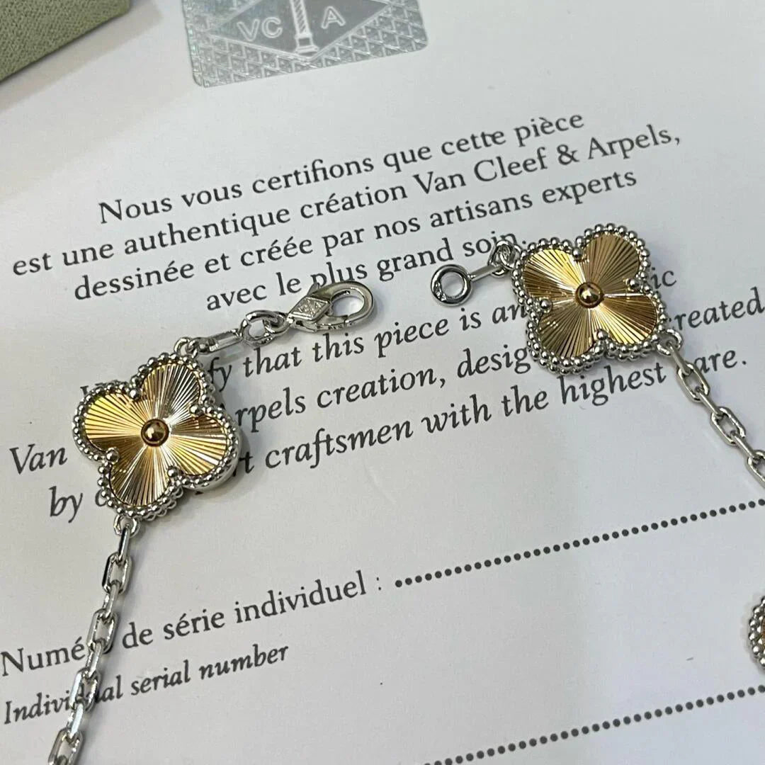 [Everoly JW]  CLOVER 5 MOTIF LASER BRACELET COLLECTION