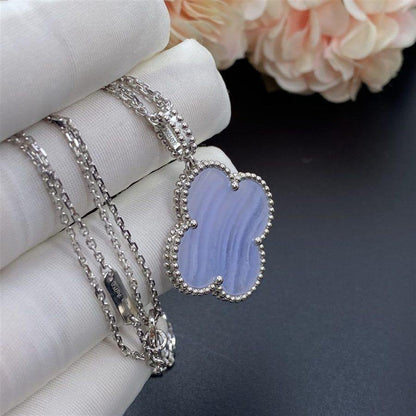 [Elitejewels]CLOVER SILVER CHALCEDONY BIG CLOVER NECKLACE